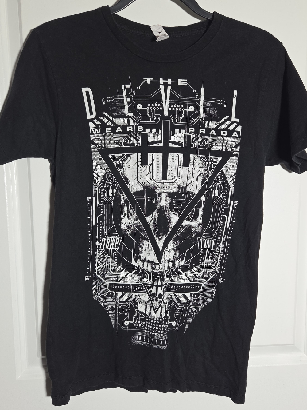 Star Tee The Devil Wears PRADA Band T Shirt Size Small